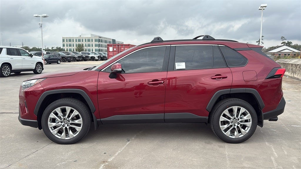 2025 Toyota RAV4 XLE Premium