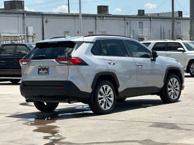 2021 Toyota RAV4 XLE Premium