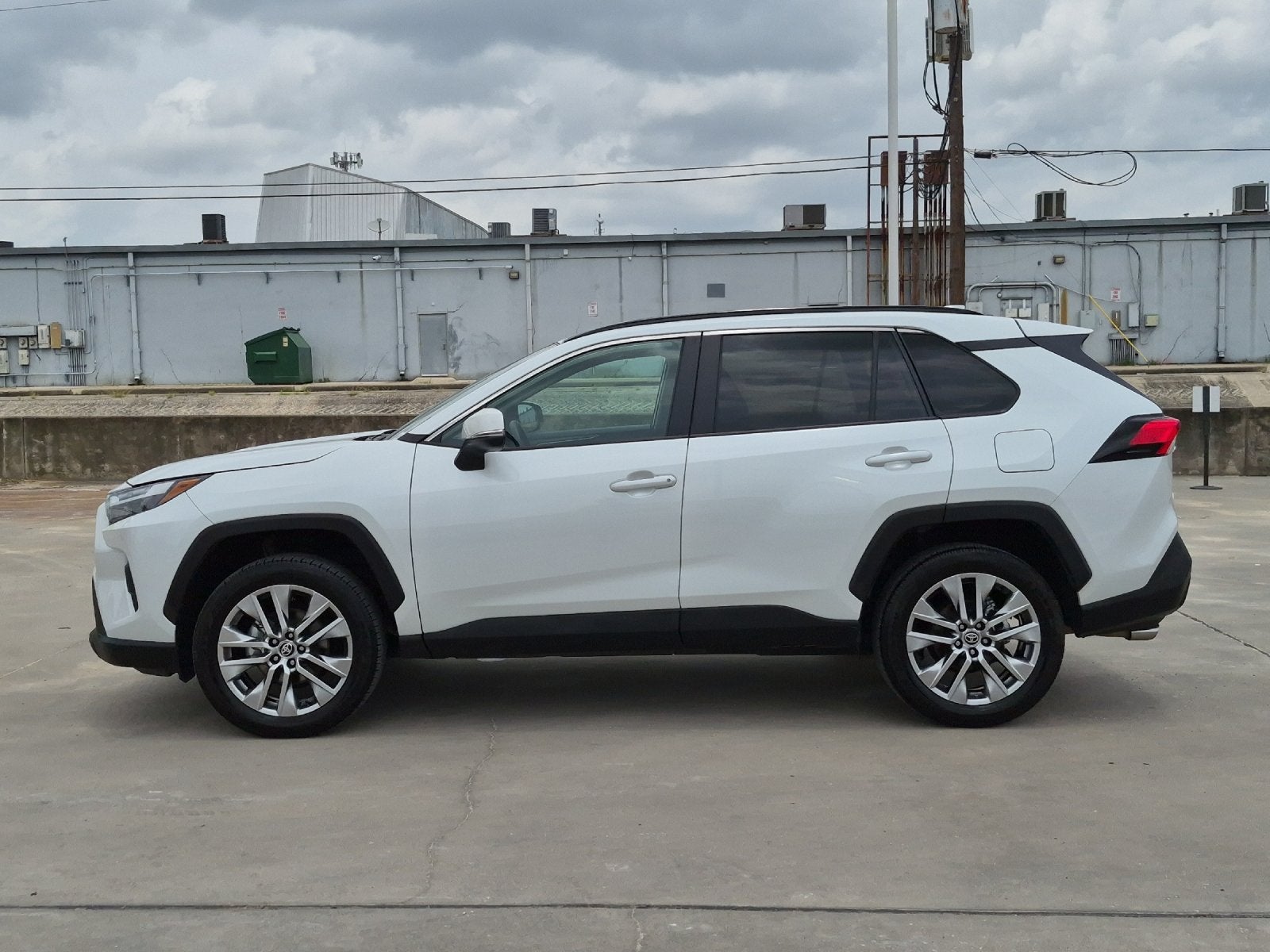 2024 Toyota RAV4 XLE Premium