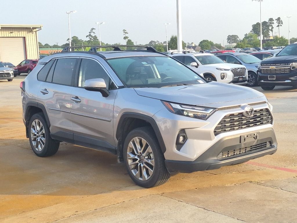 2022 Toyota RAV4 XLE Premium