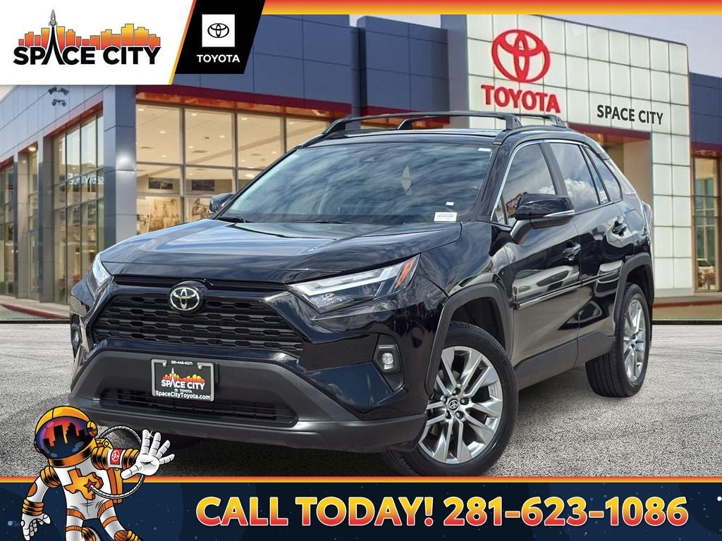 2025 Toyota RAV4 XLE Premium