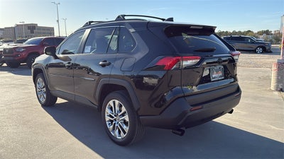 2025 Toyota RAV4 XLE Premium