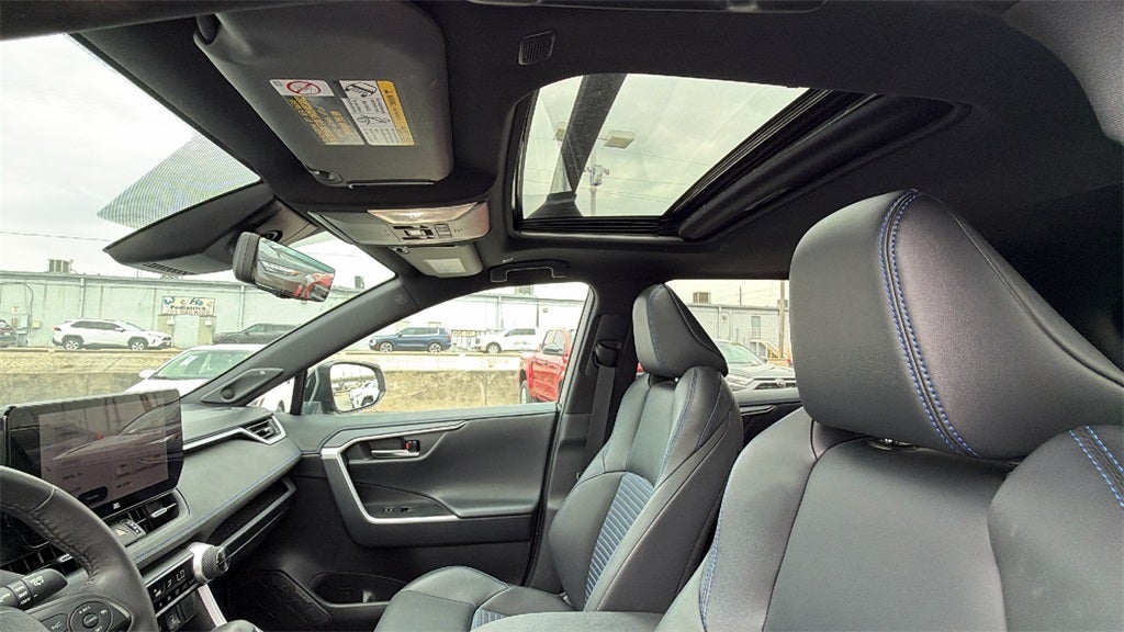 2024 Toyota RAV4 HYBRID XSE