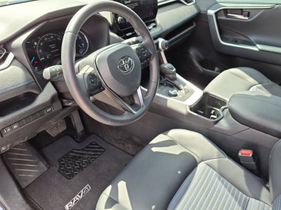 2024 Toyota RAV4 Hybrid XSE