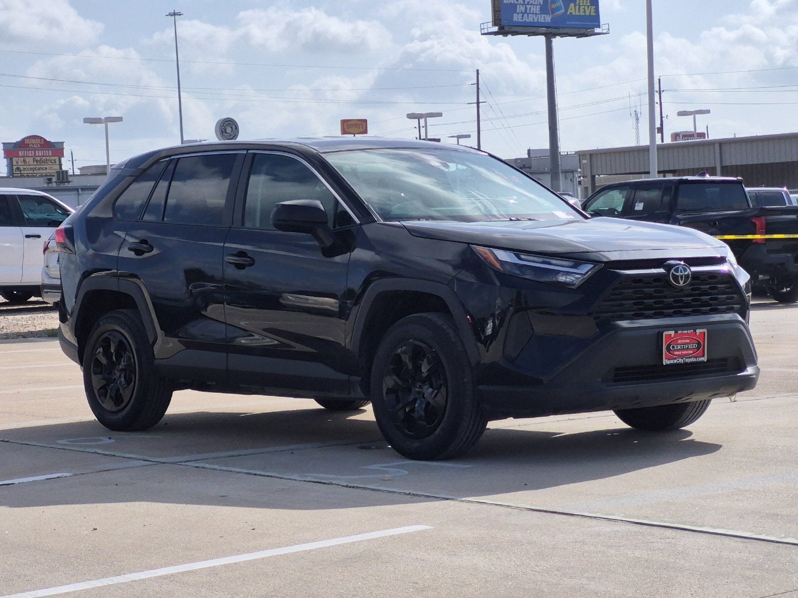 2025 Toyota RAV4 LE