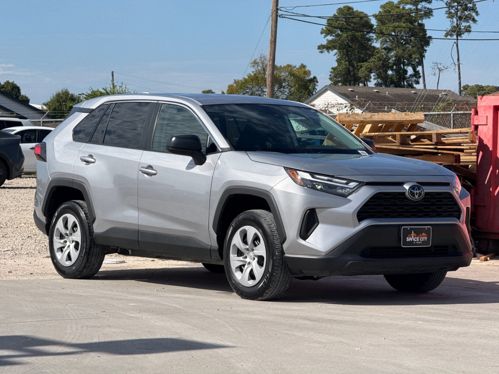 2024 Toyota RAV4 LE