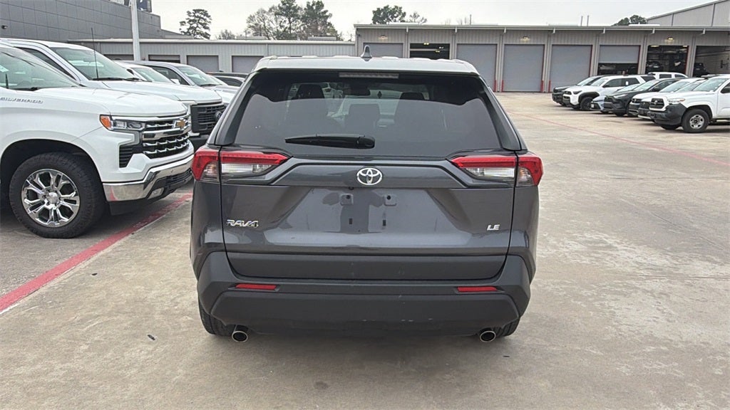 2025 Toyota RAV4 LE