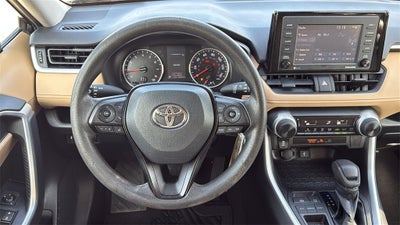 2022 Toyota RAV4 LE