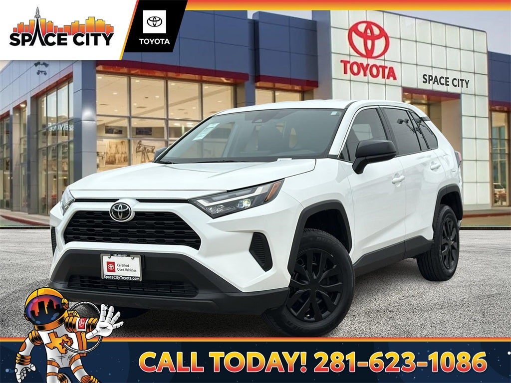 2025 Toyota RAV4 LE