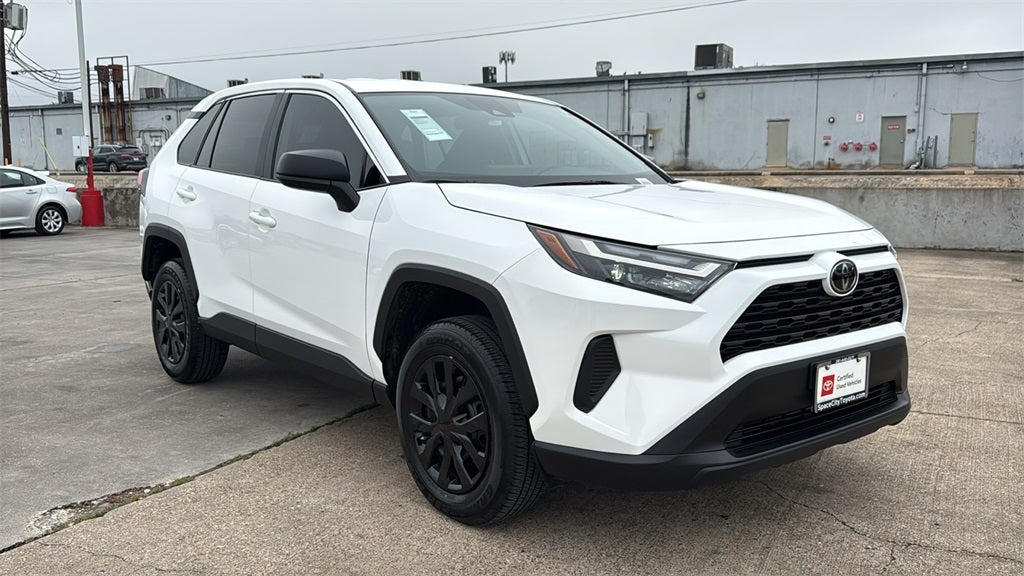 2025 Toyota RAV4 LE