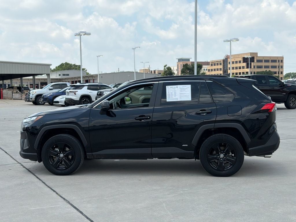 2024 Toyota RAV4 Hybrid LE