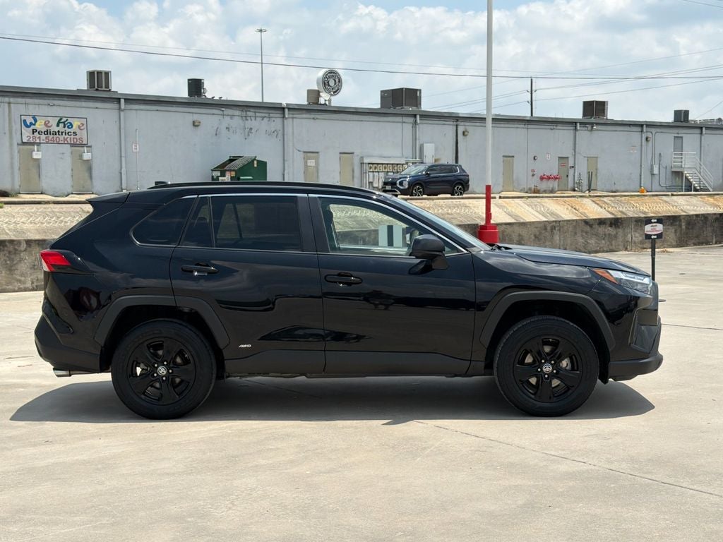 2024 Toyota RAV4 Hybrid LE