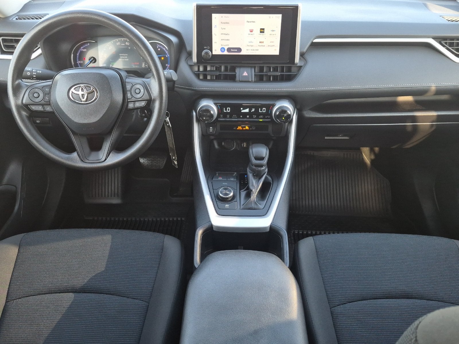 2024 Toyota RAV4 Hybrid LE