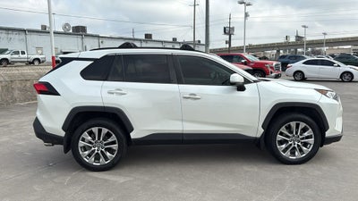 2019 Toyota RAV4 Limited