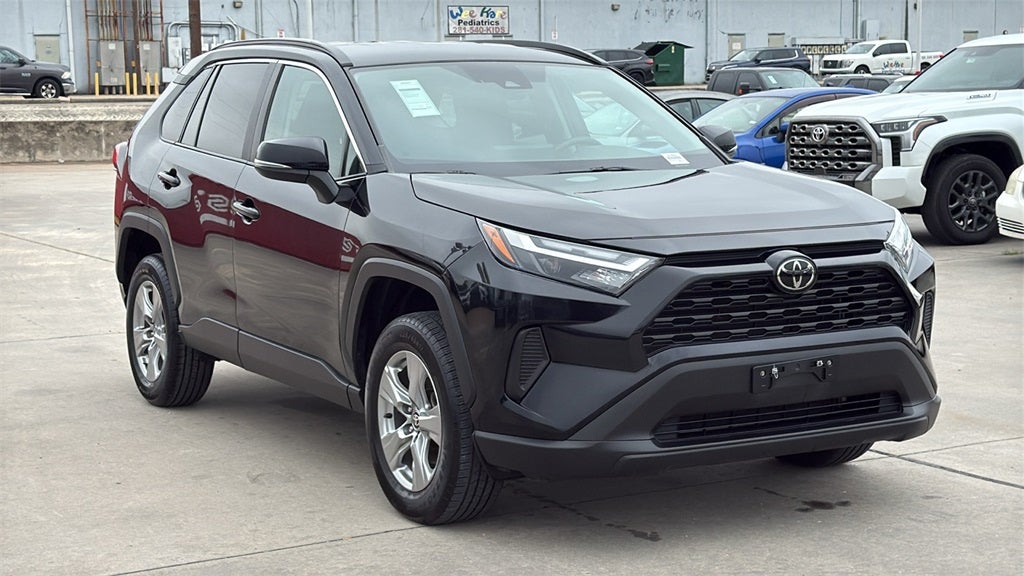 2024 Toyota RAV4 XLE