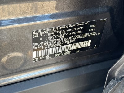 2025 Toyota RAV4 XLE