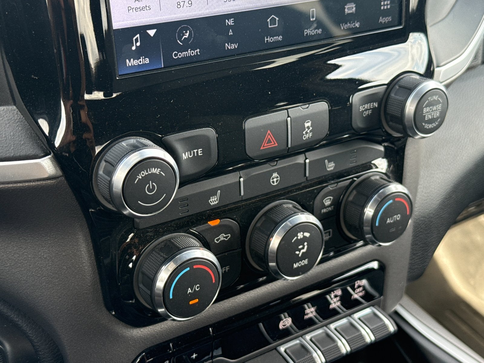 2022 RAM 2500 Lone Star Silver