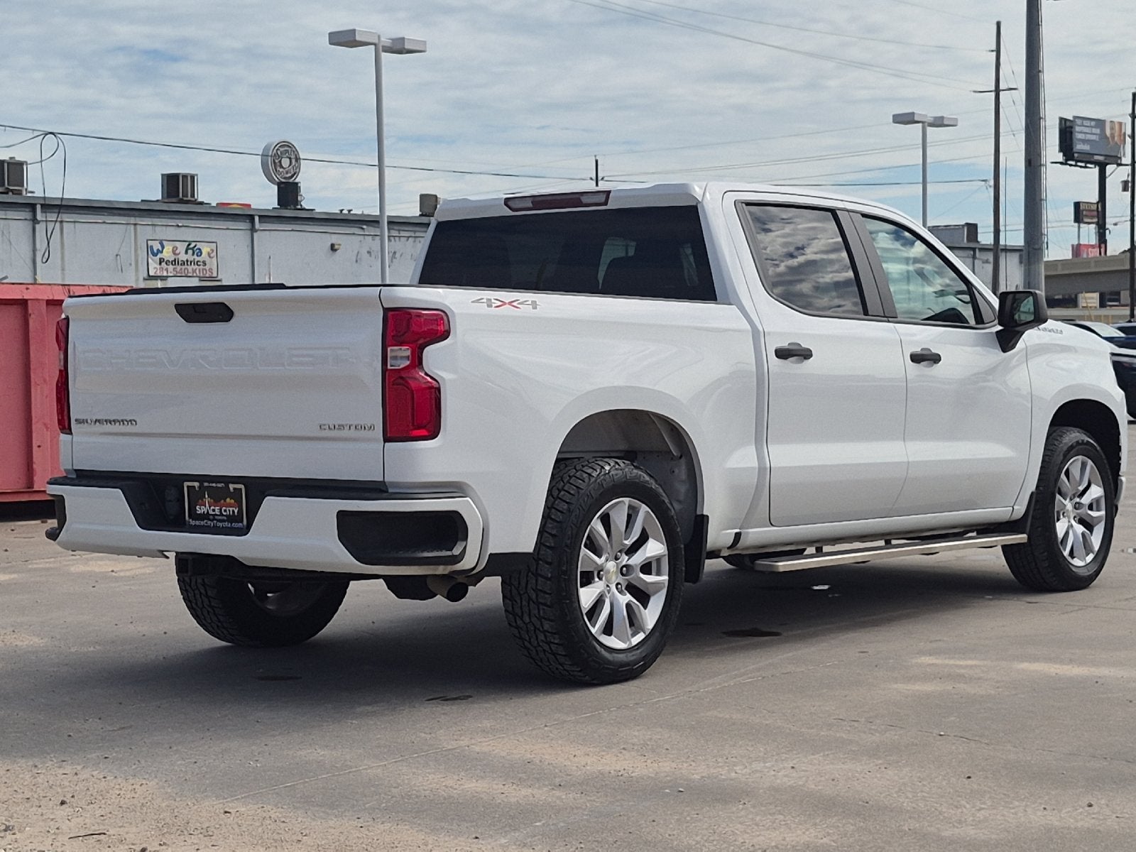 2021 Chevrolet Silverado Custom