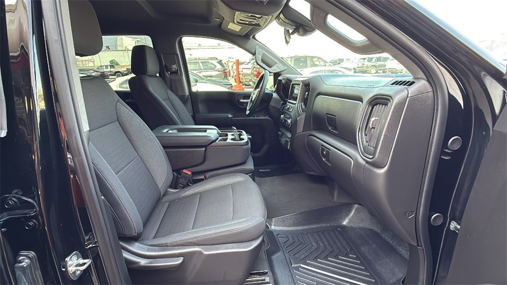 2024 Chevrolet Silverado Custom Trail Boss