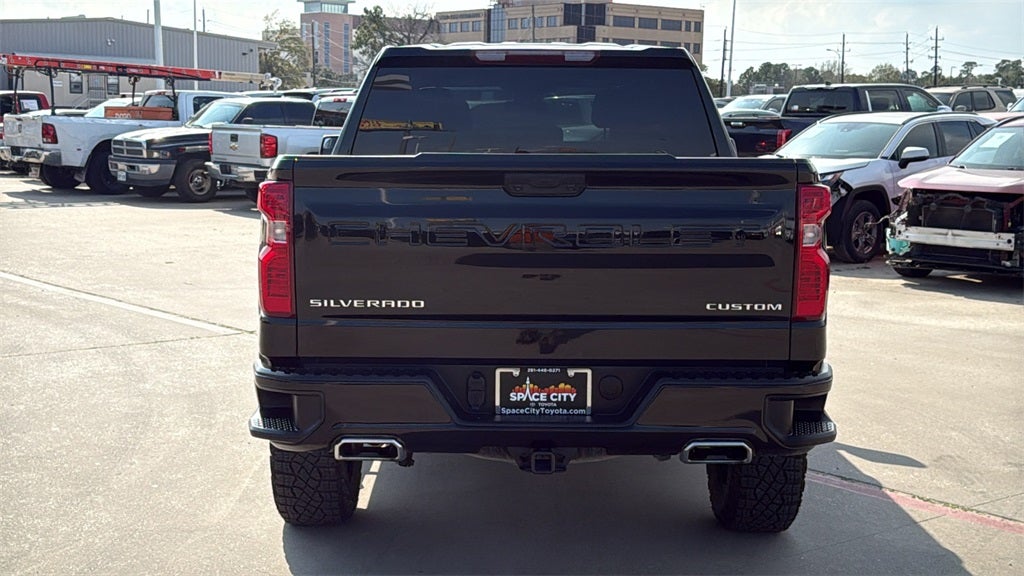 2024 Chevrolet Silverado Custom Trail Boss