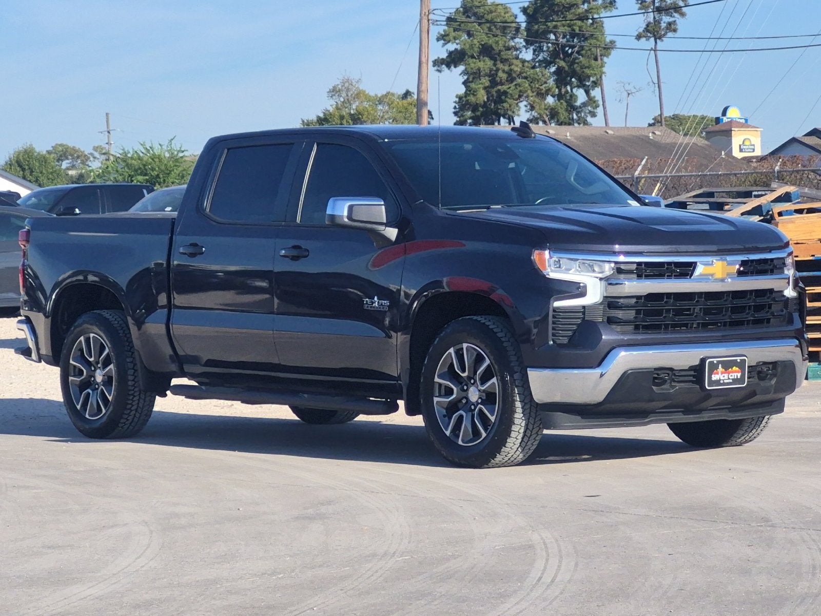 2022 Chevrolet Silverado LT