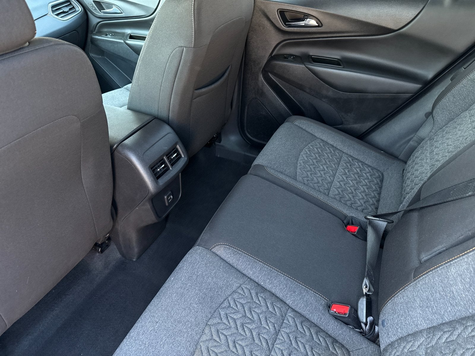2023 Chevrolet Equinox LT - Photo 12