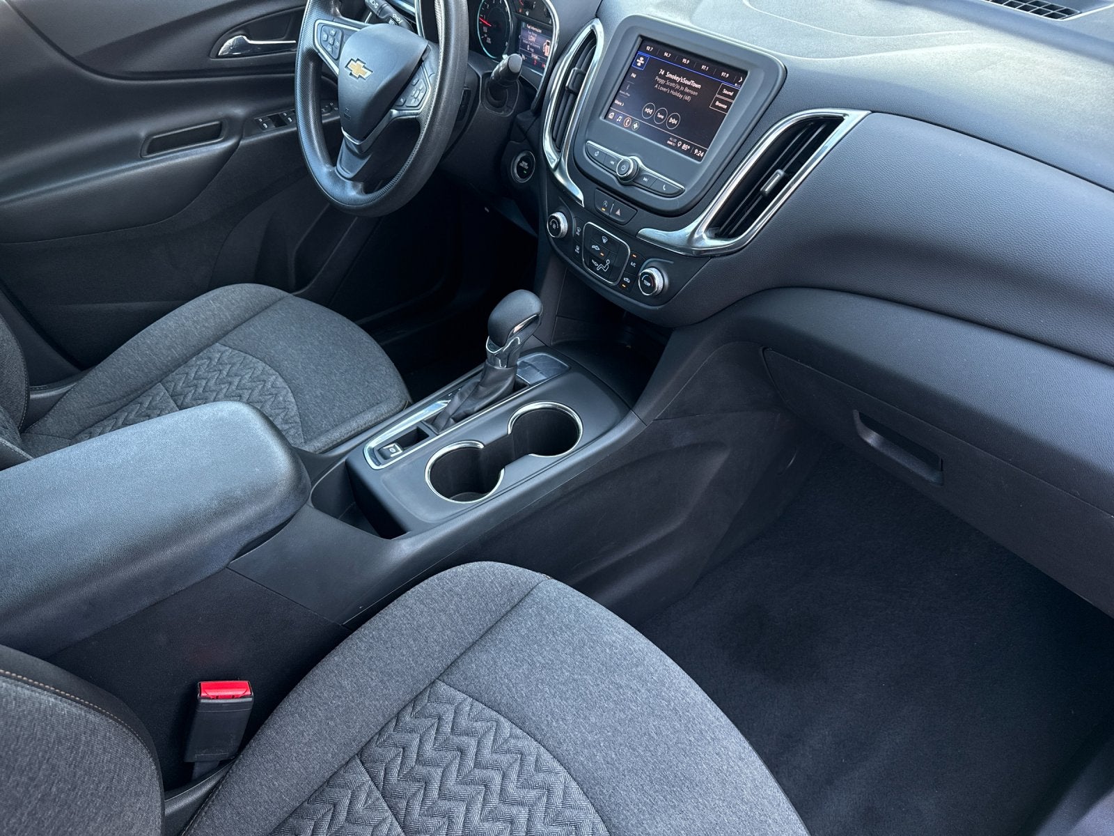 2023 Chevrolet Equinox LT - Photo 16