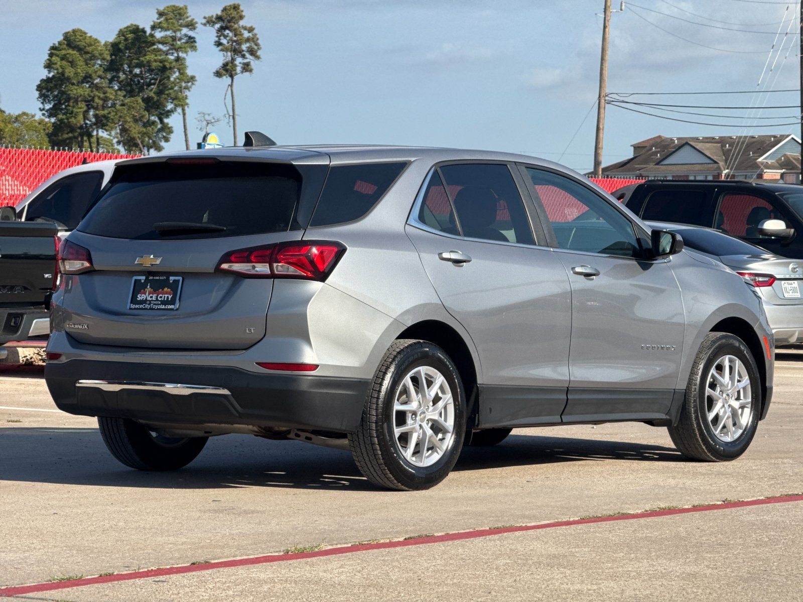 2023 Chevrolet Equinox LT - Photo 6