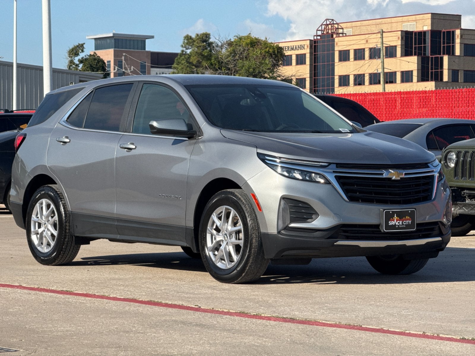 2023 Chevrolet Equinox LT - Photo 8