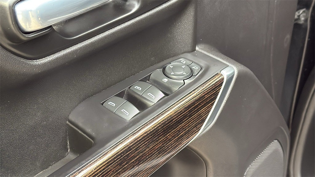 2021 GMC Sierra Elevation