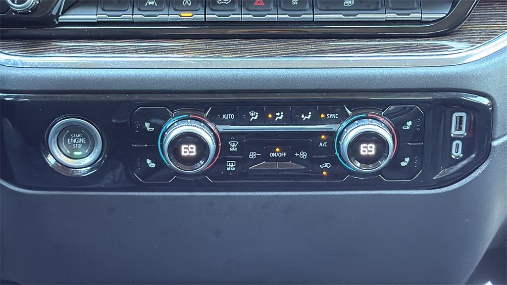 2024 GMC Sierra Elevation