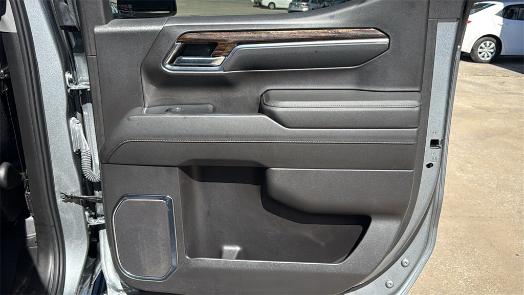 2024 GMC Sierra Elevation