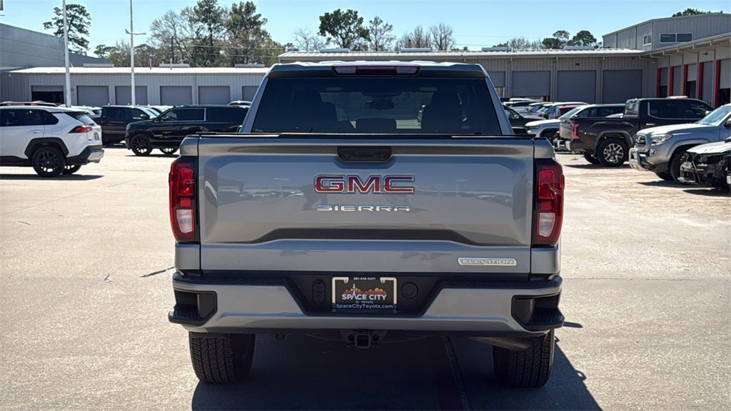 2024 GMC Sierra Elevation