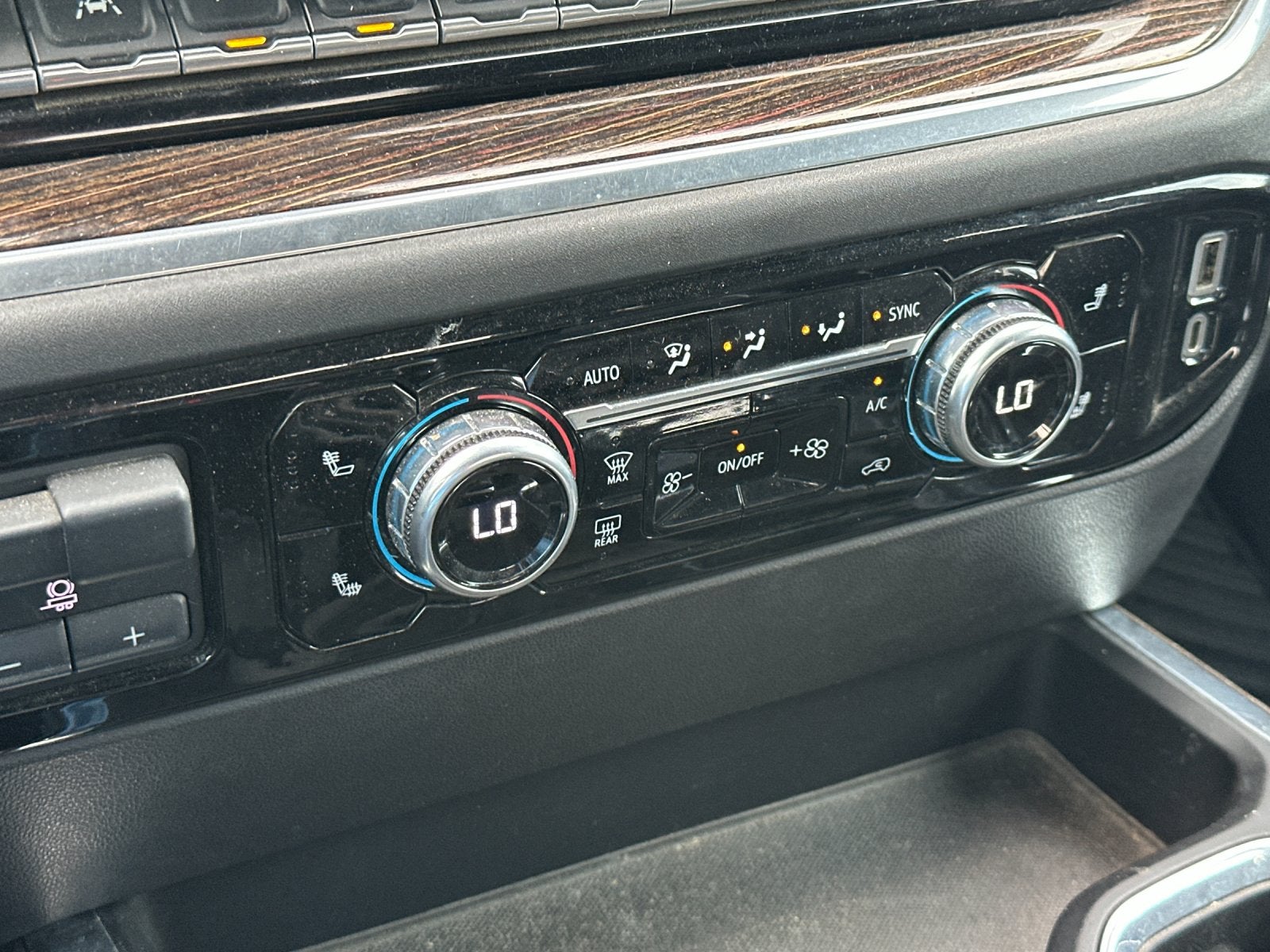 2022 GMC Sierra Elevation