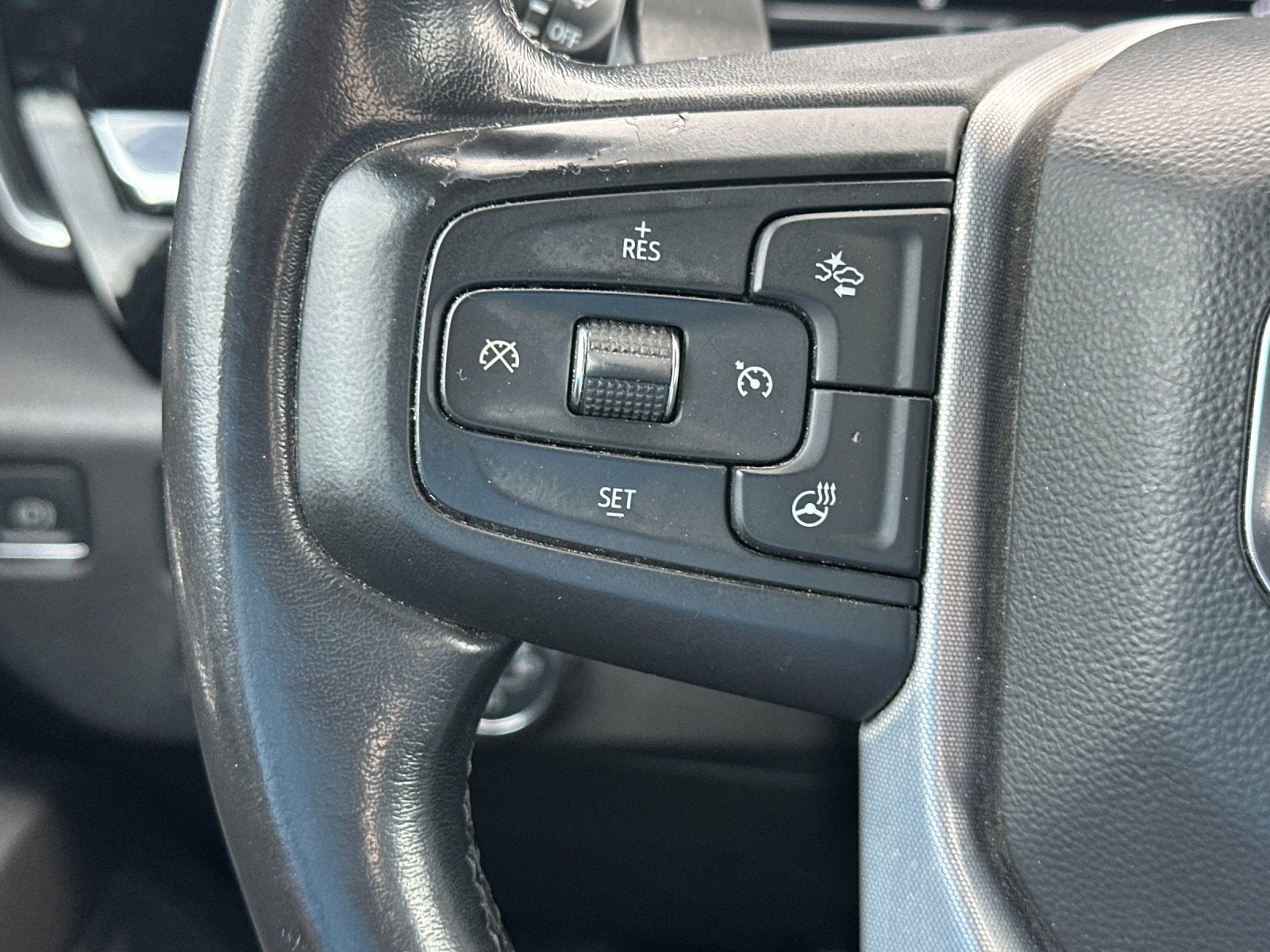 2022 GMC Sierra Elevation