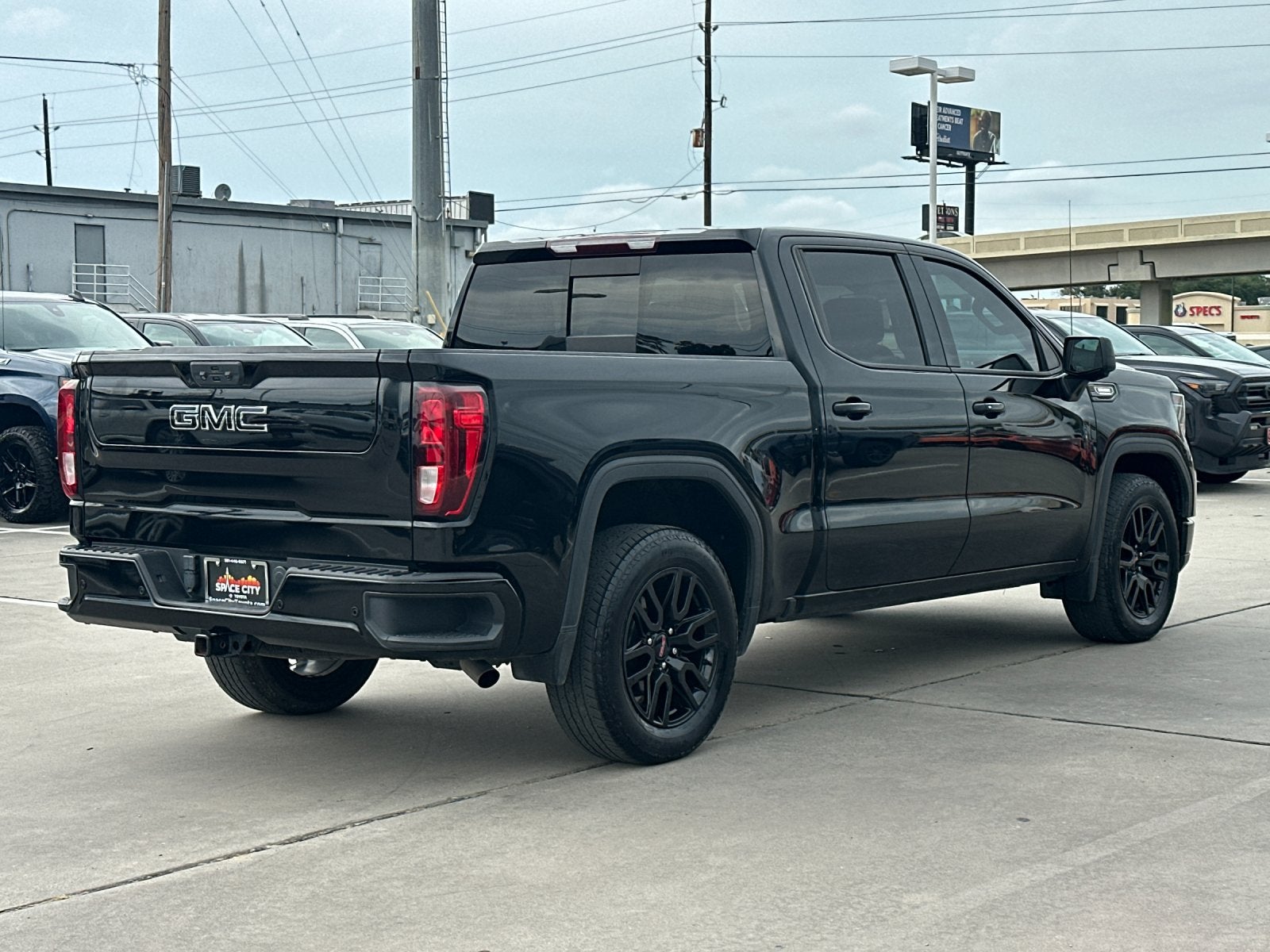 2022 GMC Sierra Elevation