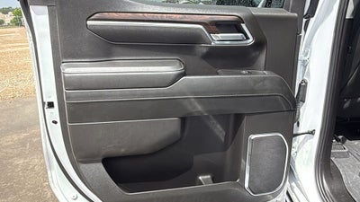 2025 GMC Sierra SLT