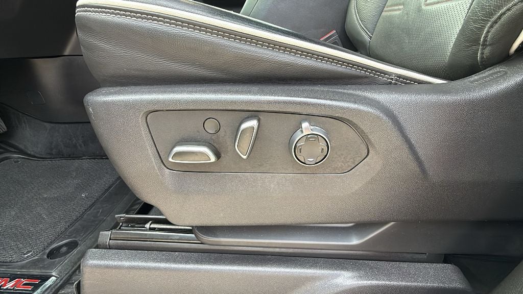 2025 GMC Sierra AT4X