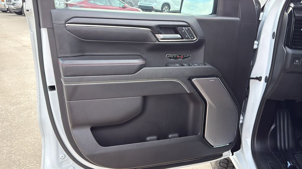 2025 GMC Sierra AT4X