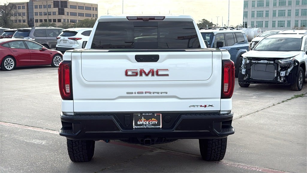 2025 GMC Sierra AT4X