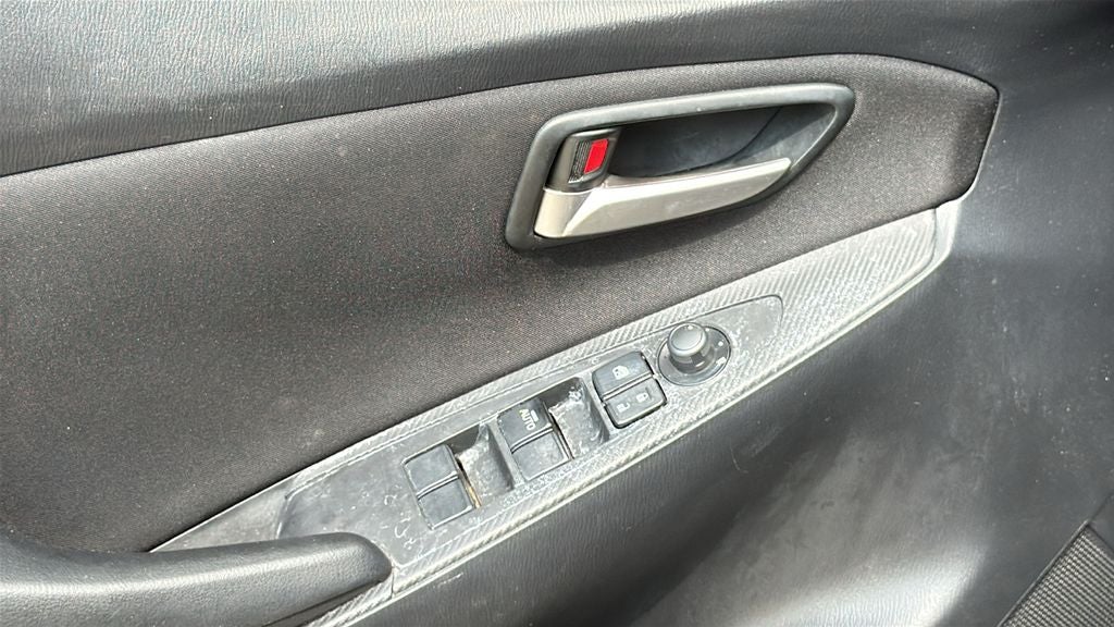 2020 Toyota YARIS HATCHBACK LE