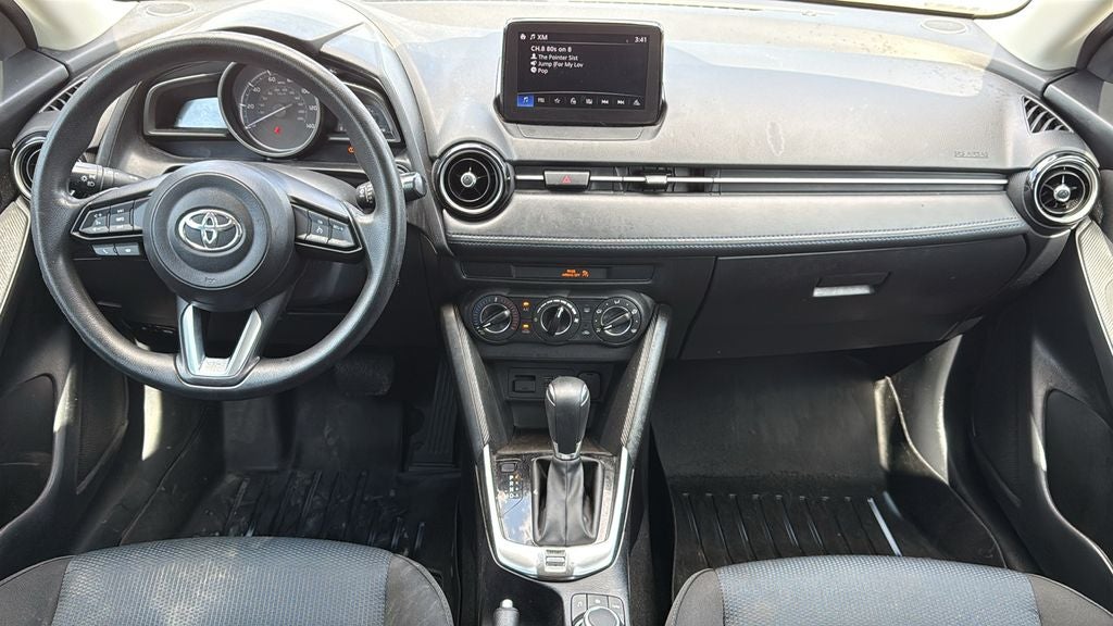 2020 Toyota YARIS HATCHBACK LE