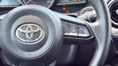 2020 Toyota YARIS HATCHBACK LE