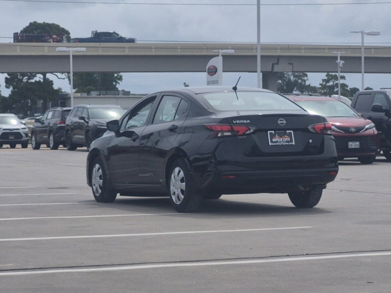 2024 Nissan Versa 1.6 S