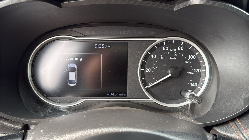 2022 Nissan Versa 1.6 SR