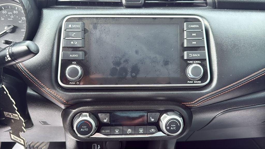 2022 Nissan Versa 1.6 SR