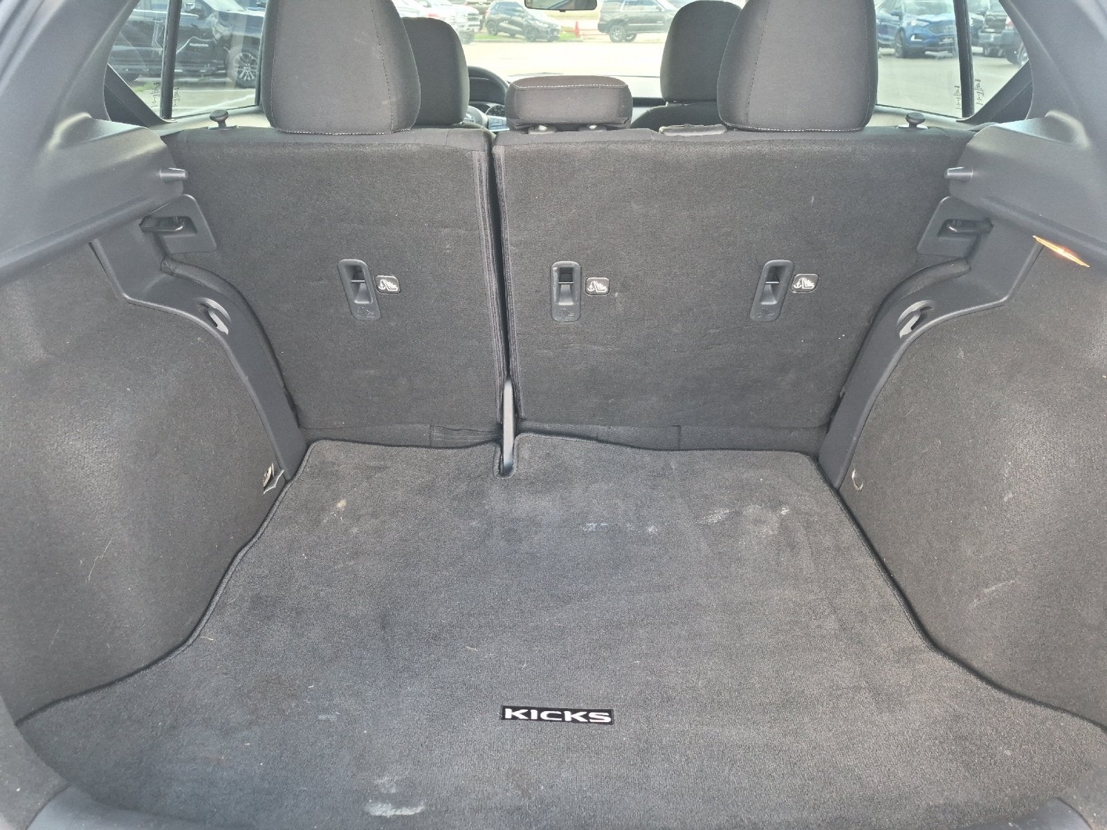 2021 Nissan Kicks S