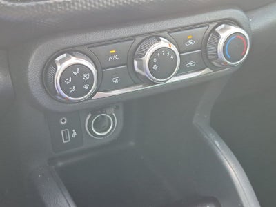 2021 Nissan Kicks S