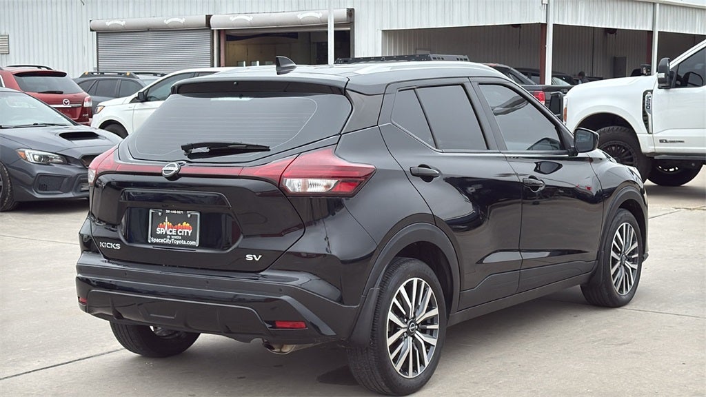 2023 Nissan Kicks SV
