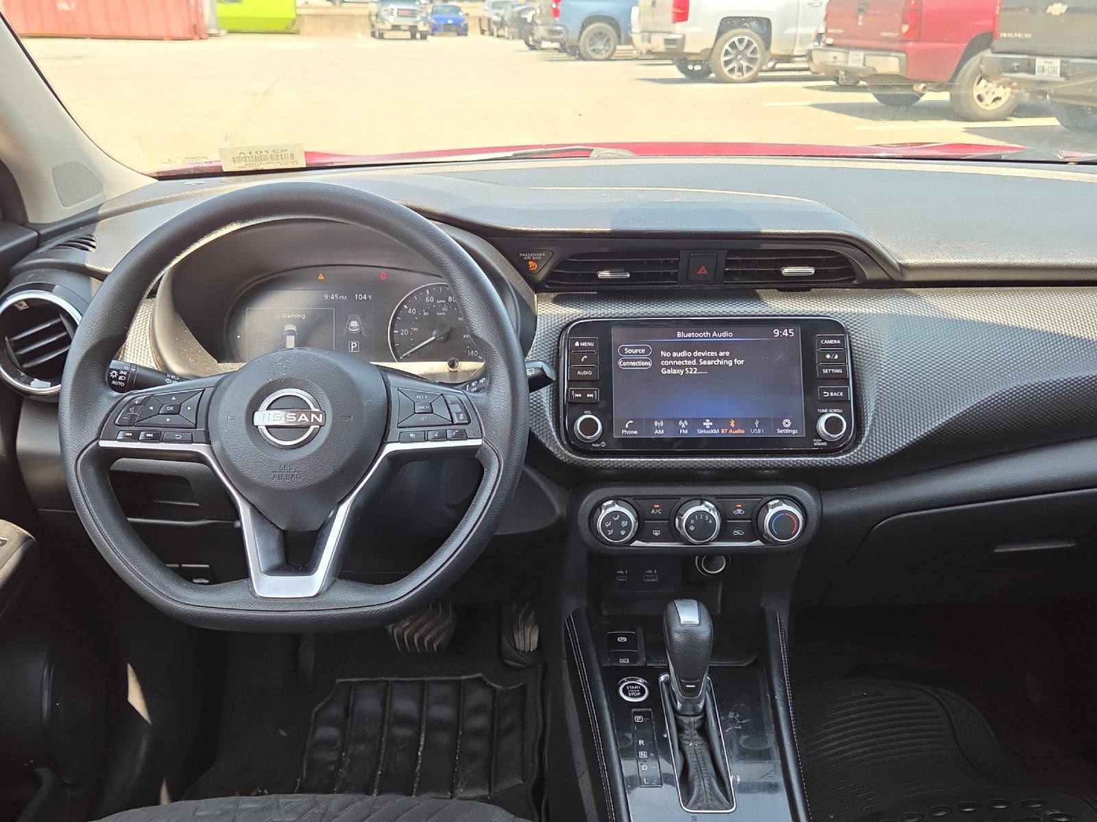 2023 Nissan Kicks SV